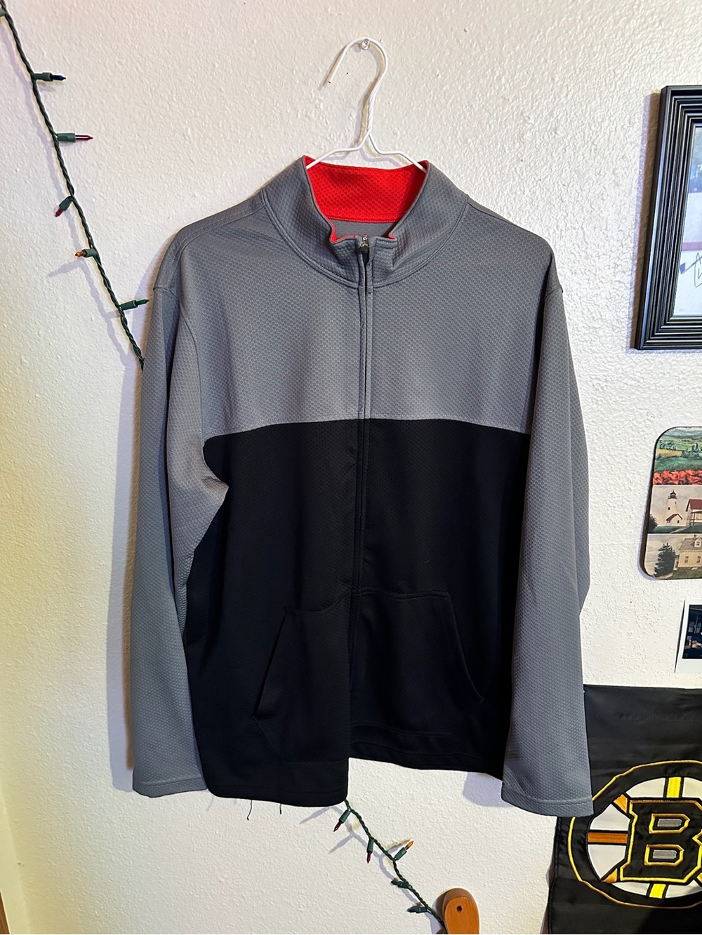 Lands' End Men's Two-Tone Gray and Black Performance Jacket with Red Lining